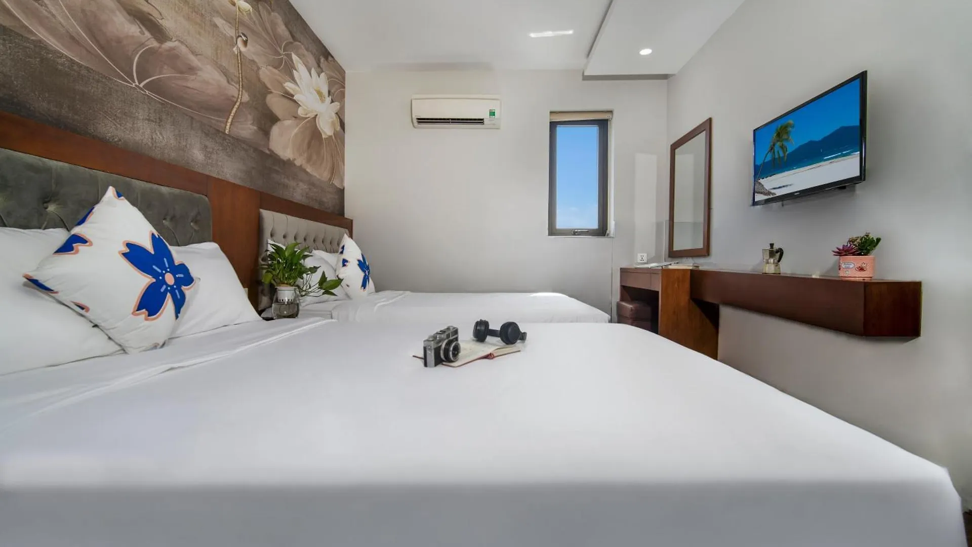 Delicate Hotel Da Nang 4*,  Vietnam