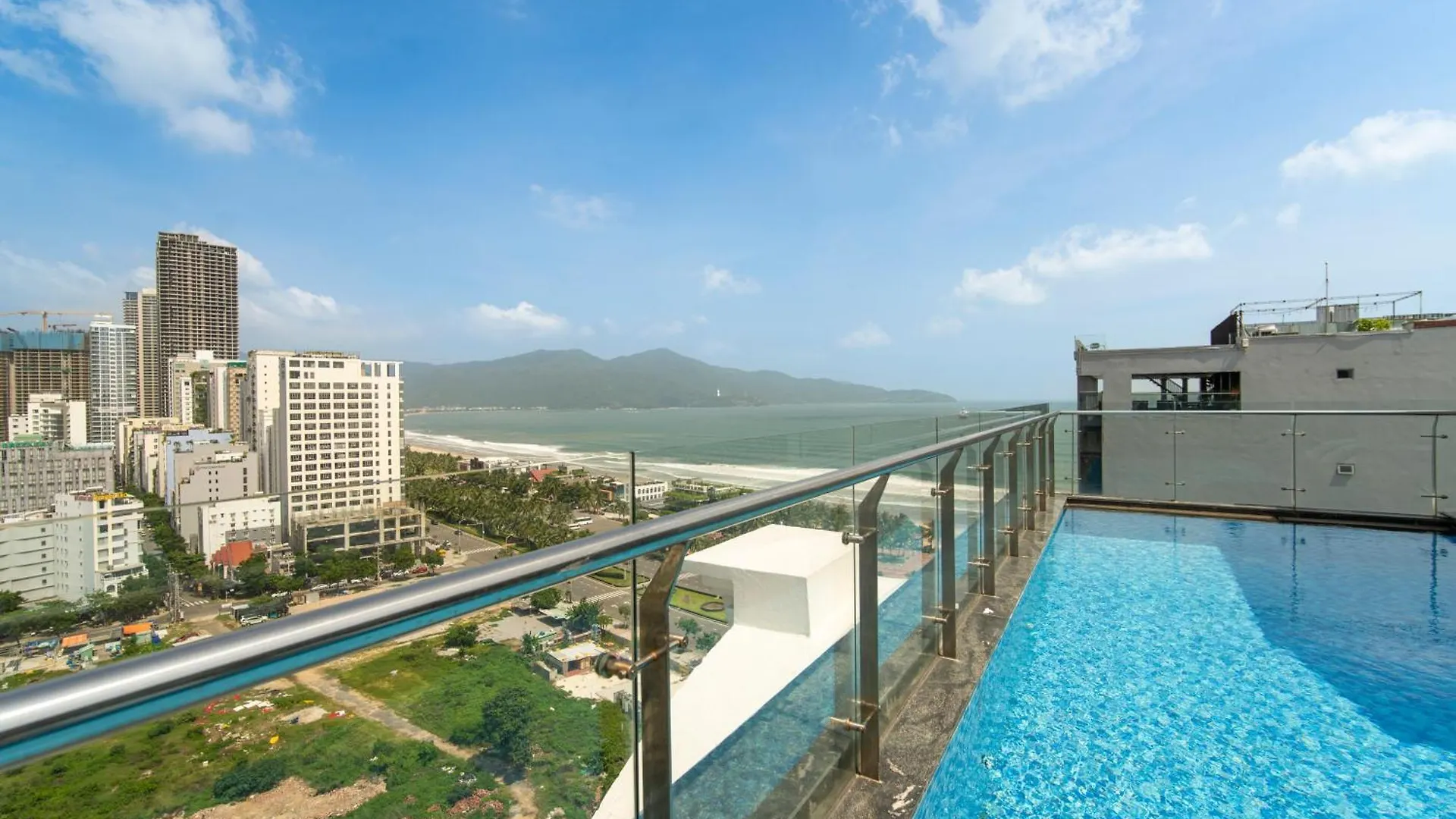 Delicate Hotel Da Nang