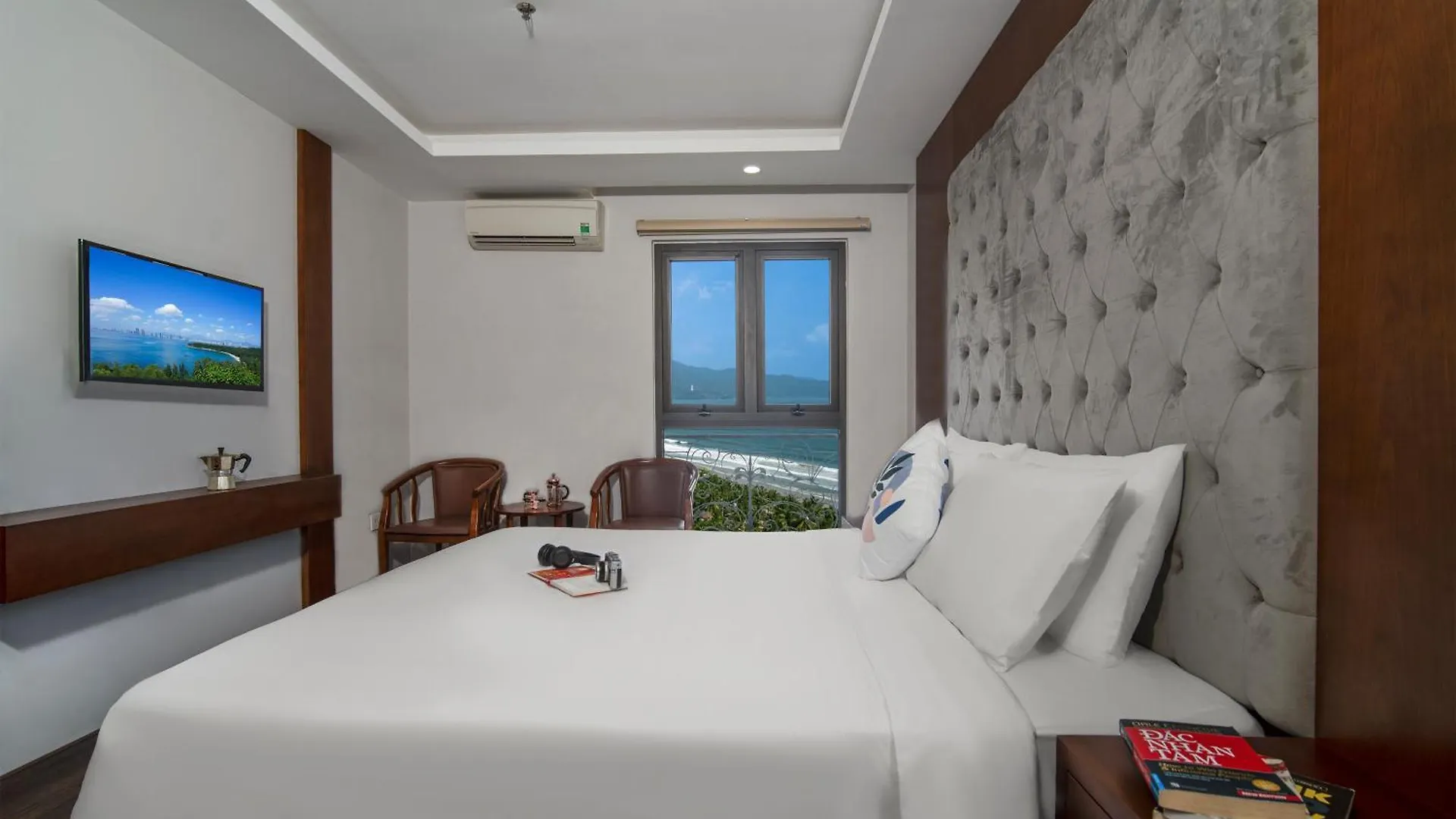 Delicate Hotel Da Nang 4*,  Vietnam